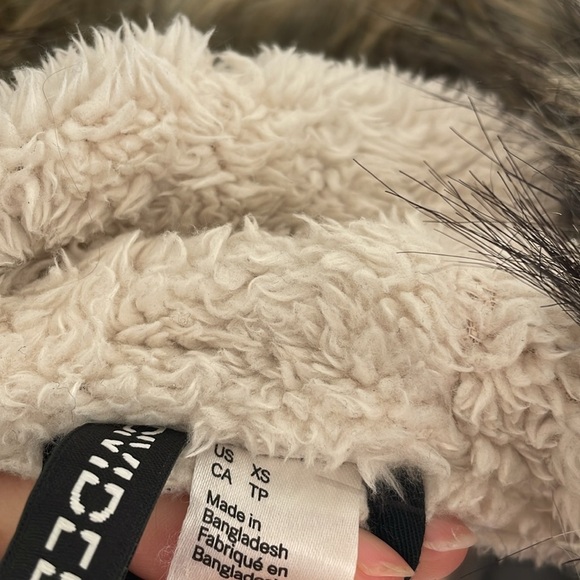 H&M Coat - Picture 5 of 5